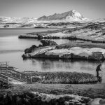 PECHEUR DE TRUITES AU LAC MYVATN, NORD DE L’ISLANDE, EUROPE // TROUT FISHER ON LAKE MYVATN, NORTHERN ICELAND, EUROPE